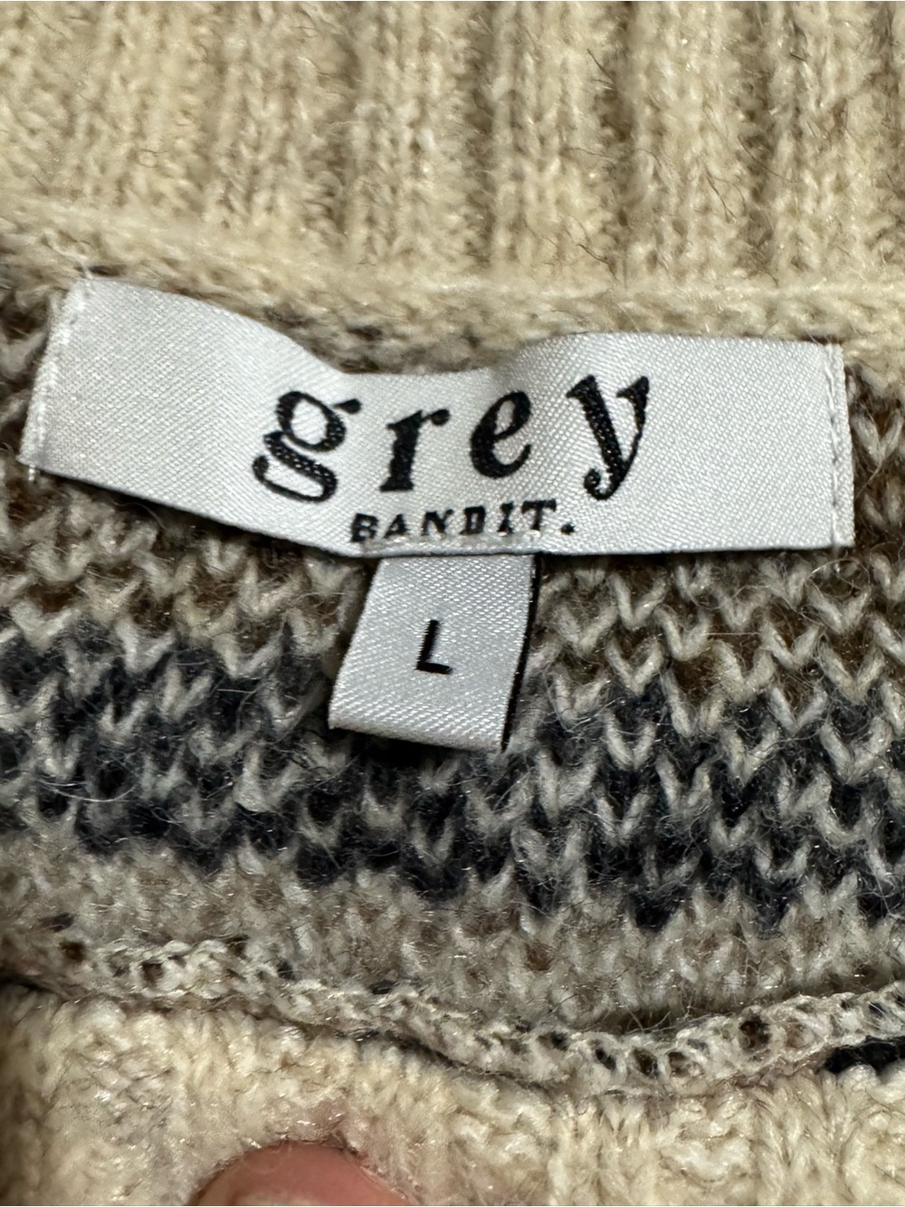 Grey Bandit Viral Cool Vibes Crewneck Sweater Fair Isle Sz L Cozy Gilmore - Picture 4 of 11